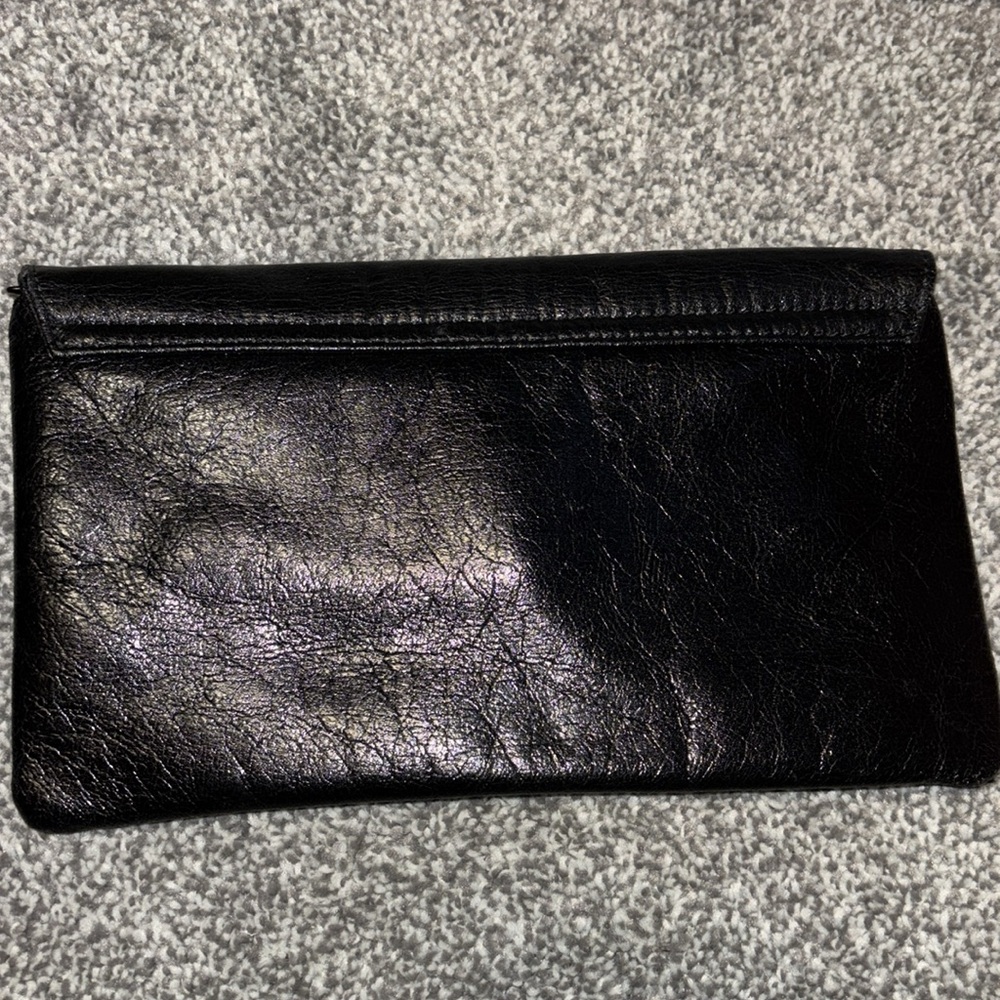 AMERICAN EAGLE OUTFITTERS Black faux leather latch and zipper clutch purse - Picture 2 of 5